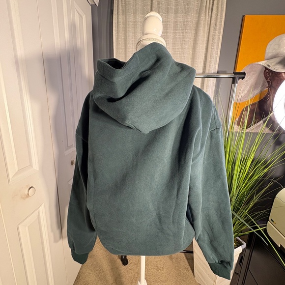 Comfrt Signature Hoodie in Green - Picture 3 of 5